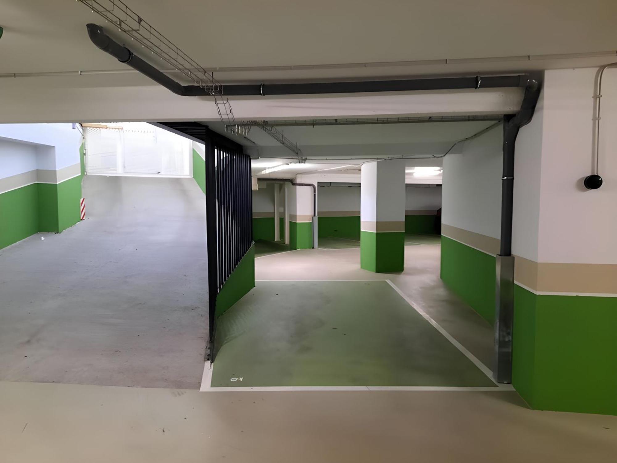 Adarve, Con Parking Y Vistas A La Muralla Lugo Esterno foto